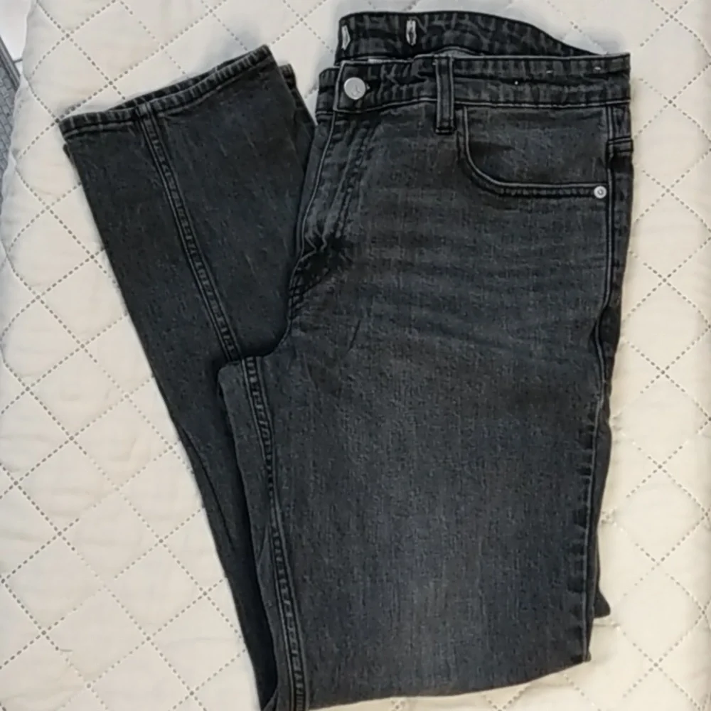 Calvin Klein Jeans - Picture 2 of 10